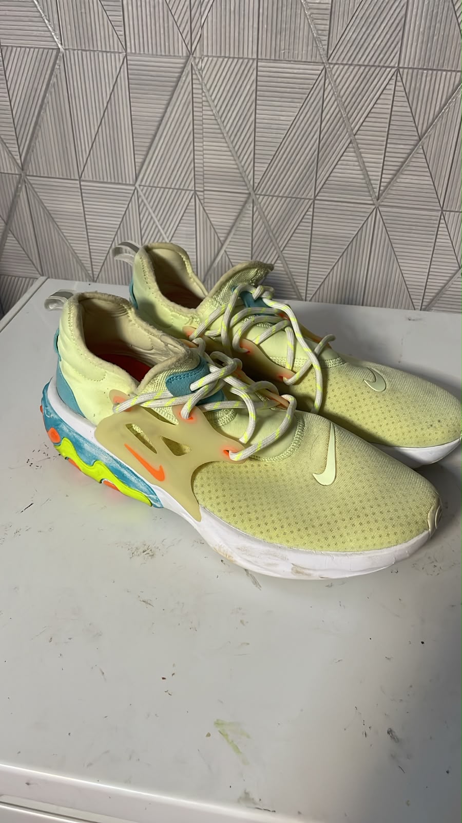 Tenis